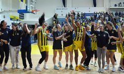 Fenerbahçe Opet, Kadınlar Basketbol Süper Ligi'nde Galatasaray'ı Devirdi!