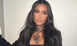 Kim Kardashian, Akademi Müzesi Galası’nda göz kamaştırdı!