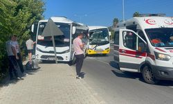 Antalya’da midibüsler çarpıştı: 12 yaralı!