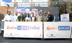 Kuşadası Sokak Festivali: Akdeniz mutfağı ve eğlencenin buluştuğu karnaval