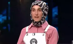 MasterChef Ayşe Ekiz'in makyajlı pozuna yorum yağdı: "Ne olur makyaj yapma"