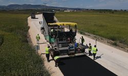 Balıkesir'de asfaltlanmayan yol kalmayacak!