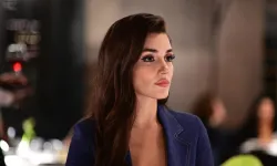 Hande Erçel’den nefes kesen pozlar!