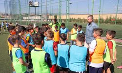 Buca'da minikler için futbol kursu kayıtları başladı!