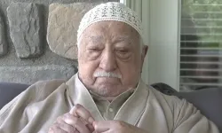 Fetullah Gülen için “Mekanı cennet olsun” diyen gazeteciye gözaltı kararı