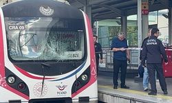 Marmaray'da bir kişi trenin önüne atladı!