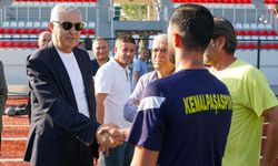 Başkan Mehmet Türkmen'den futbolculara ziyaret!