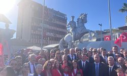 Cumhuriyet coşkusu Menemen'i sardı!