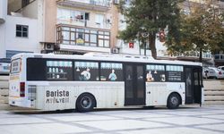 İzmir'de Mobil Barista Otobüsü, gençlere eğitim için yola çıktı