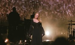 Adele Las Vegas'taki final konseriyle sahnelere veda etti!