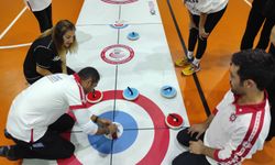 Köyceğiz’de öğretmenler Floorcurling turnuvasında yarıştı