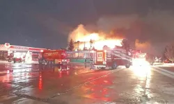 Afyonkarahisar'da restoran yangını: Alevlerden kaçamayan çalışan öldü!