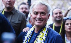 Jose Mourinho, Carlo Ancelotti'yi geçme peşinde!