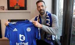 Leicester artık Ruud Van Nistelrooy'a emanet!