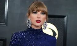 Çıplak fotoğraflarını yayınlamşlardı: Billboard Taylor Swift'ten özür diledi!