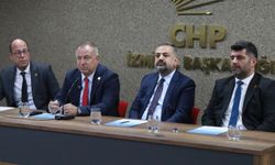 CHP'li Zeybek İzmirlilerle buluştu