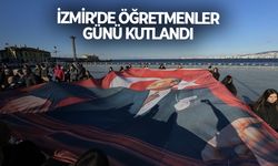 İzmir’de Öğretmenler Günü kutlandı