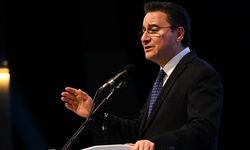 Babacan: Bir avuç insan para kazansın diye milyonlar pahalı konutlarda oturmak zorunda