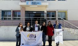 Aliağa Mehmet Saka İlkokulu eTwinning okul etiketi ile taçlandı