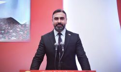 HAK-İŞ İzmir İl Başkanı Şimşek: “Asgari Ücret Komisyonu değişmeli”