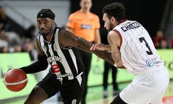 Manisa Basket, Beşiktaş'ı devirmeyi bildi!