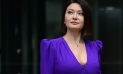 Ünlü oyuncu Nurgül Yeşilçay'ın başörtülü Ayasofya pozları gündem oldu!