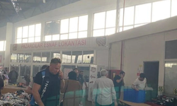 Sinop pazar yerinde çıkan yangın panik yarattı