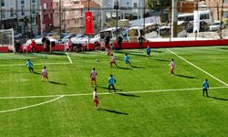 İzmir Bayraklı'da U-10 Cup finali coşkuyla tamamlandı