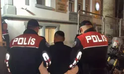 İzmir’de firari 2 hükümlü motosikletli polis ekipleri tarafından yakalandı!