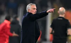 Mourinho'ya UEFA'dan şok ceza!