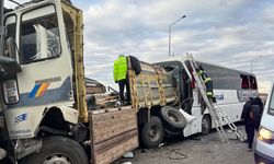 Konya'da yolcu otobüsü kaza yaptı: Çok sayıda ölü ve yaralı var!