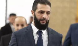 Suriye liderinden sert çıkış: "Kim barış istiyorsa Ahmed Şara, kim savaş istiyorsa Ebu Muhammed El-Culani hazırdır”