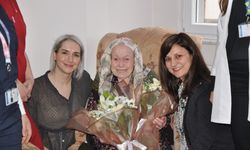 Yaşlılar haftasında 102 yılın hikayesi... Şefika Teyze’ye Manisa Şehir Hastanesi’nden anlamlı ziyaret