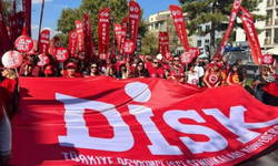 İzmir’de büyük eylem: DİSK ve CHP, İmamoğlu için bugün sokağa çıkıyor!