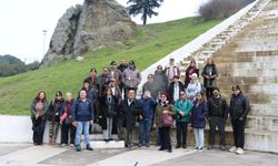 İzmirli turist rehberler Manisa’yı keşfe çıktı