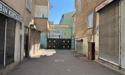 Öğretmen okul çıkışında bıçaklı saldırıya uğradı