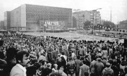 Taksim’e yürümek isteyenlere müdahale: 44 kişi hakkında adli işlem!