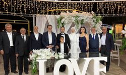 Unutulmadılar: Manisa’da şehit ailesinin düğününde duygu dolu anlar!