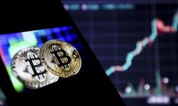 Bitcoin bir kez daha tarihi zirvesine doğru emin adımlarla ilerliyor
