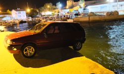 Çanakkale'de denize uçmaktan kıl payı kurtuldu! Belediye kepçeyle yardıma geldi