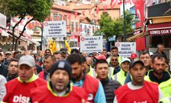 İzmir Çeşme'de 1 Mayıs coşkusu: “Bu ülke eşit olarak her yurttaşındır”