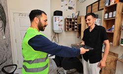 Denizli Büyükşehir'den berber esnafına hijyen odaklı destek