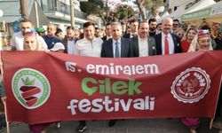 İzmir’de yüzbinler Emiralem Çilek Festivali'nde buluştu!