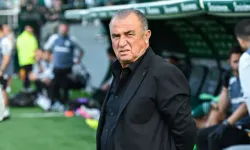 Fatih Terim kulübede deliye döndü!