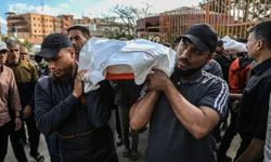 İsrail'in Gazze'ye yönelik saldırılarında son 24 saatte 33 kişi can verdi