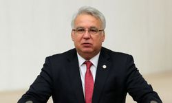 AK Partili eski vekilden NATO zirvesine eleştiri yağmuru: "Tek bir somut sonuç yok"