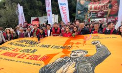 CHP’den turplu gönderme: Küçük turplar 1 Mayıs’ta