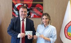 İzmir'deki 2.987 taksi, bağımlılık için farkındalık yaratıyor!