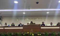 Karabağlar Meclisi'nde bir tuhaf atışma!