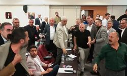Karşıyaka Meclisi'nde gergin anlar!